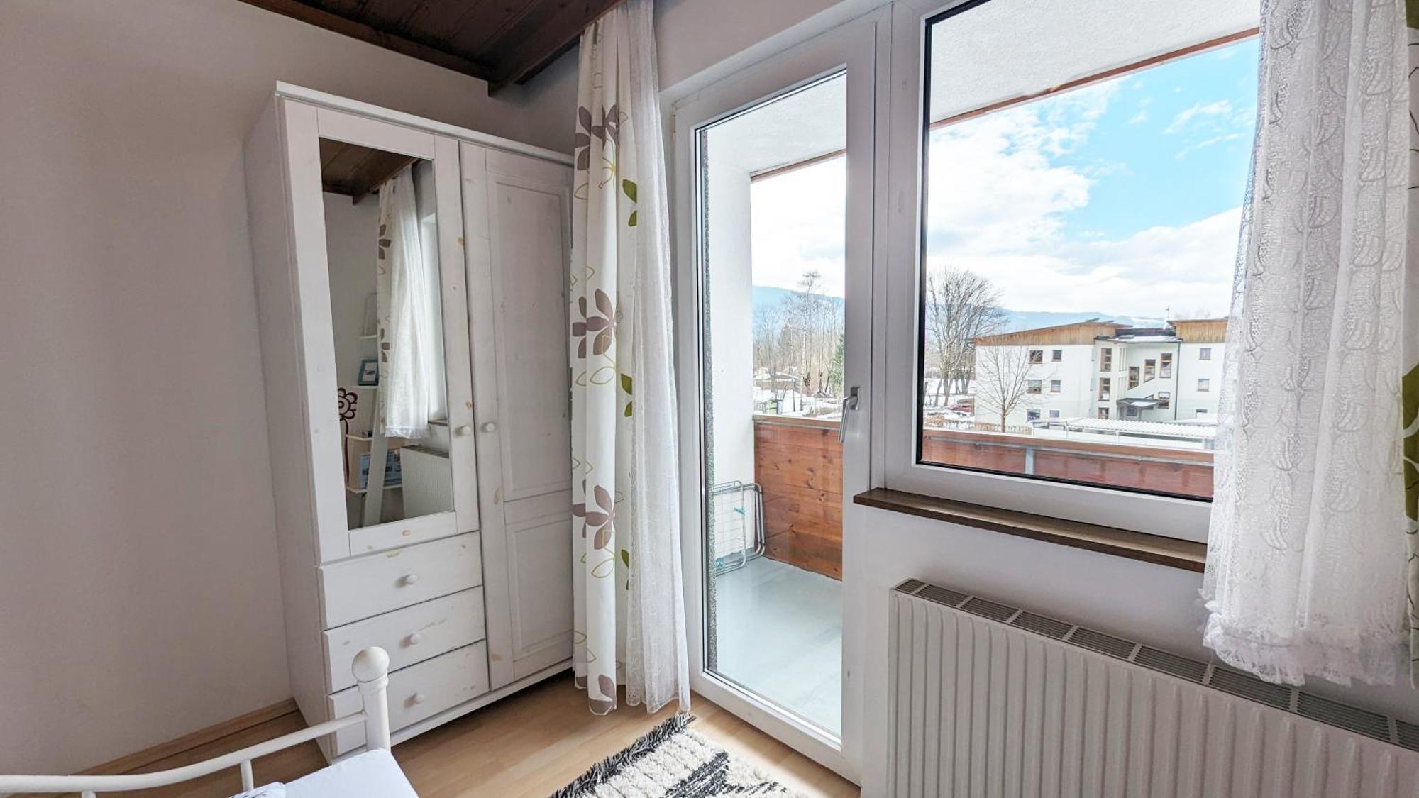 Ferienwohnung Edeltraud, Fusslaeufig Zum See Und 20 Minuten Vom Skigebiet Entfernt Dobriach Exterior photo