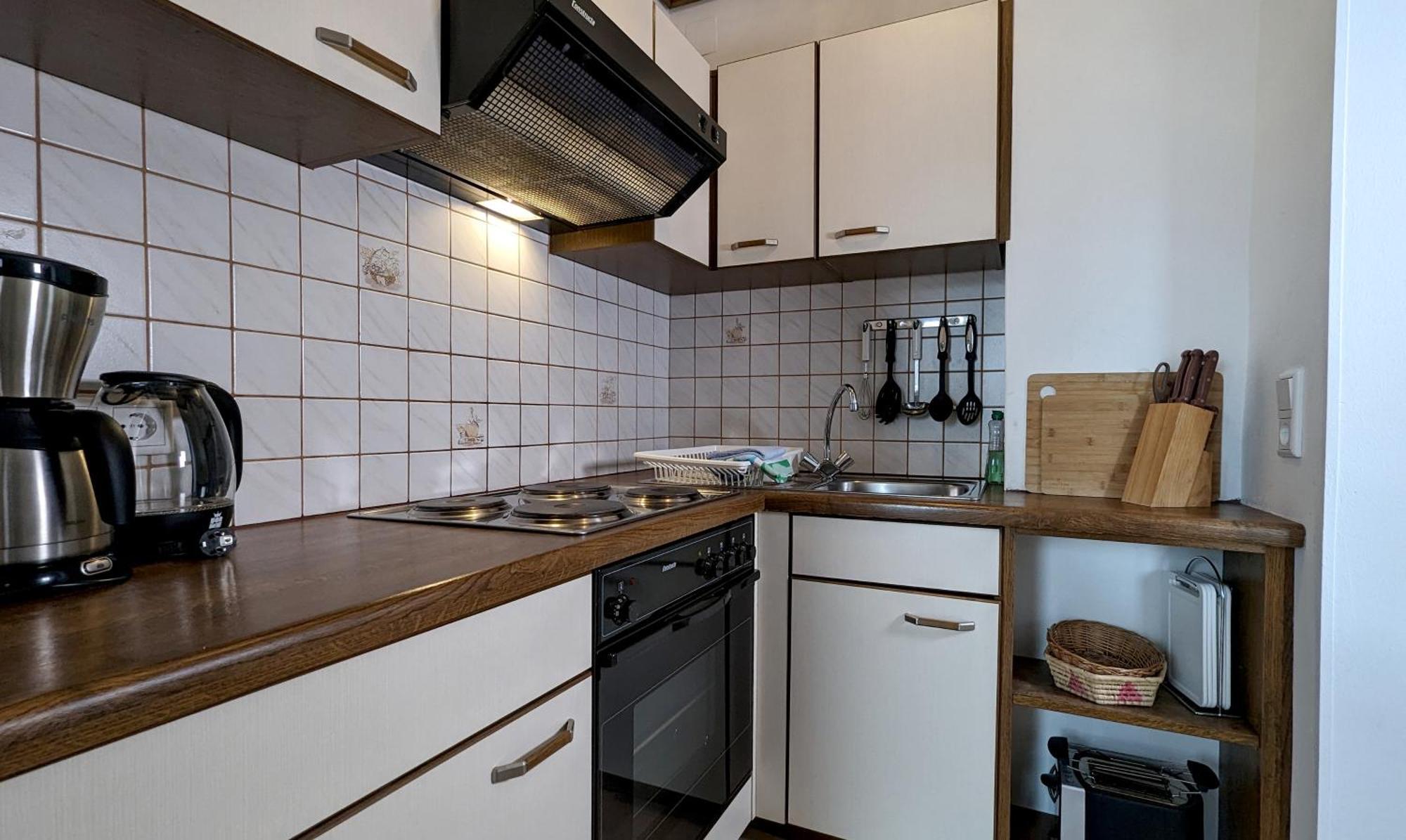 Ferienwohnung Edeltraud, Fusslaeufig Zum See Und 20 Minuten Vom Skigebiet Entfernt Dobriach Exterior photo